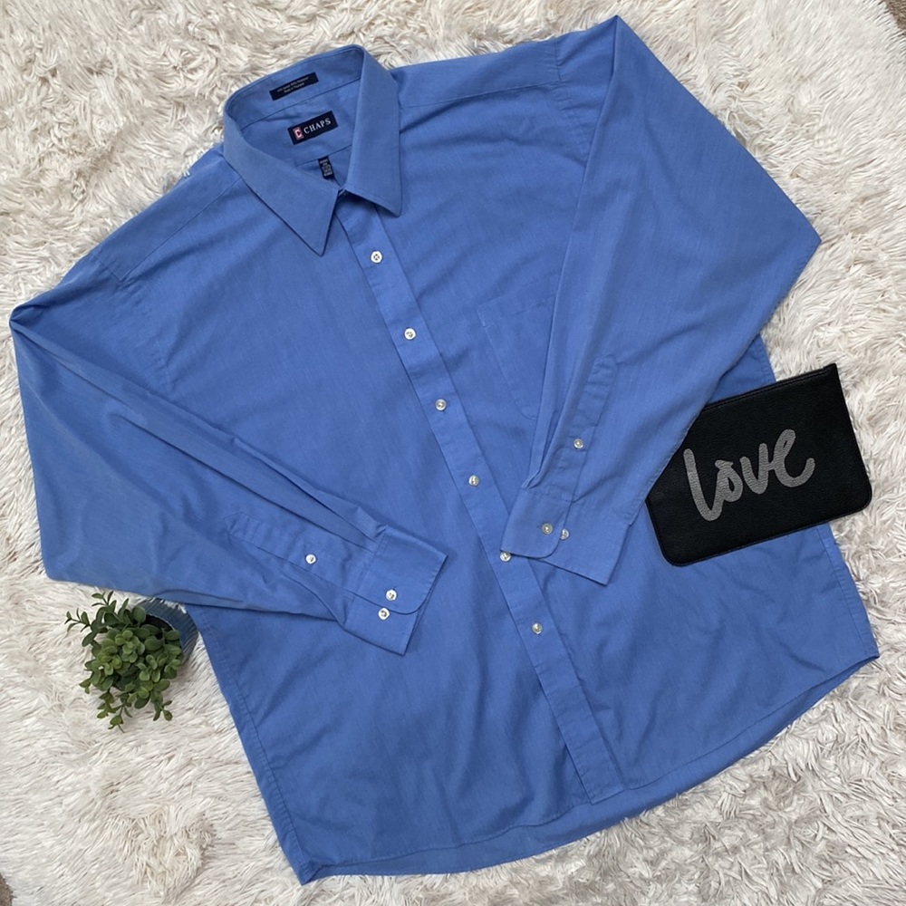 Chaps Button Down Wrinkle Free Dress Shirt 💗 Blue